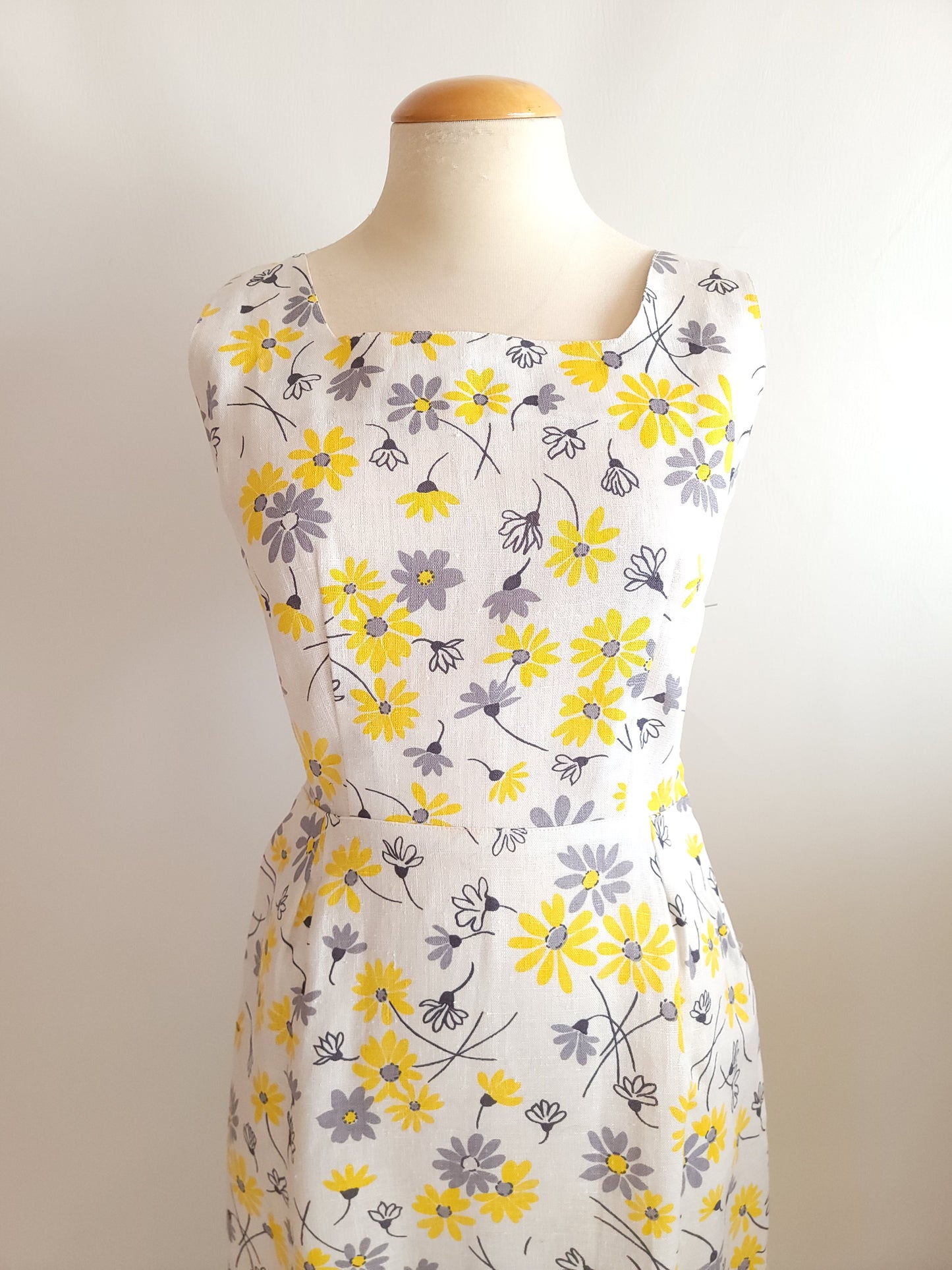 1960s Floral Summer Dress - Small