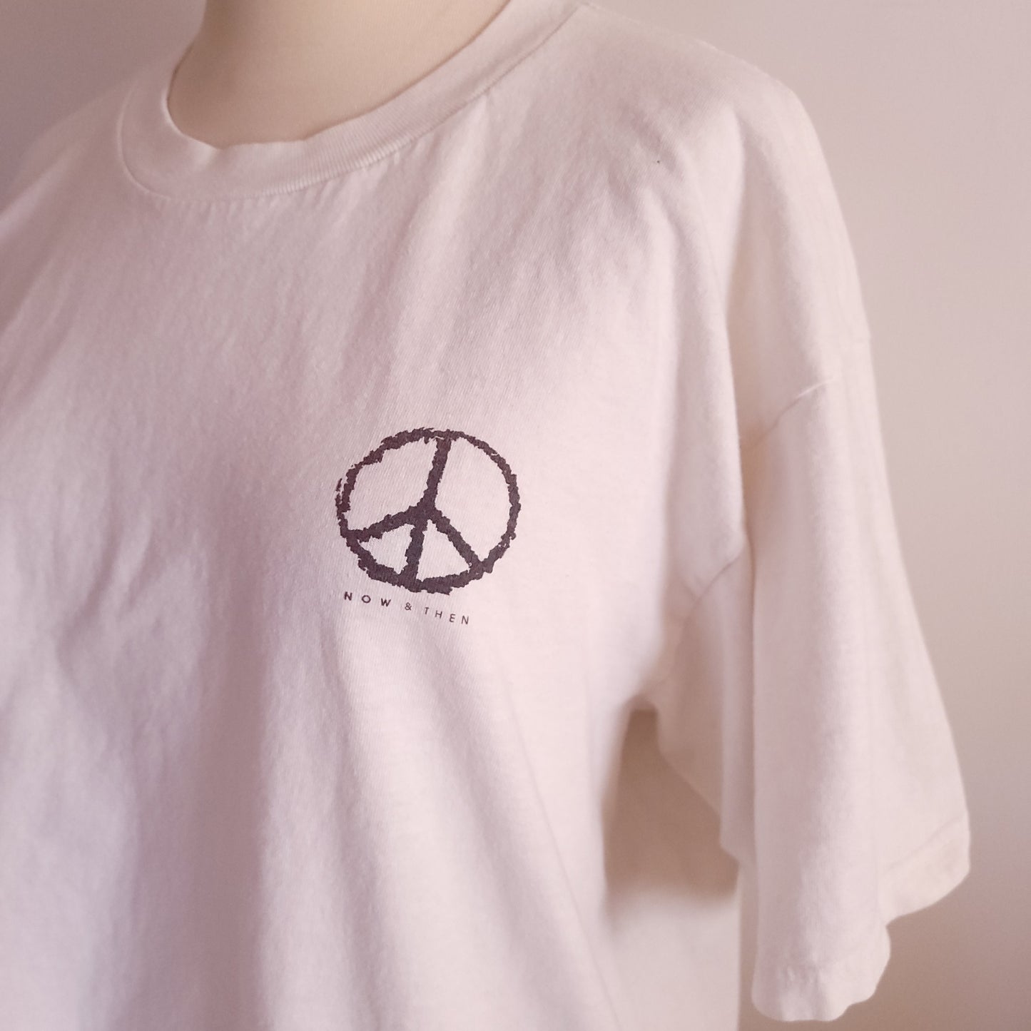 90s 'Peace' Shirt XL