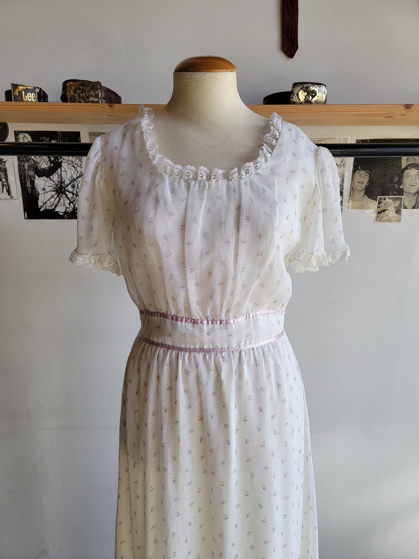 Vintage 1970s 'Tall Girl' Romantic Dress