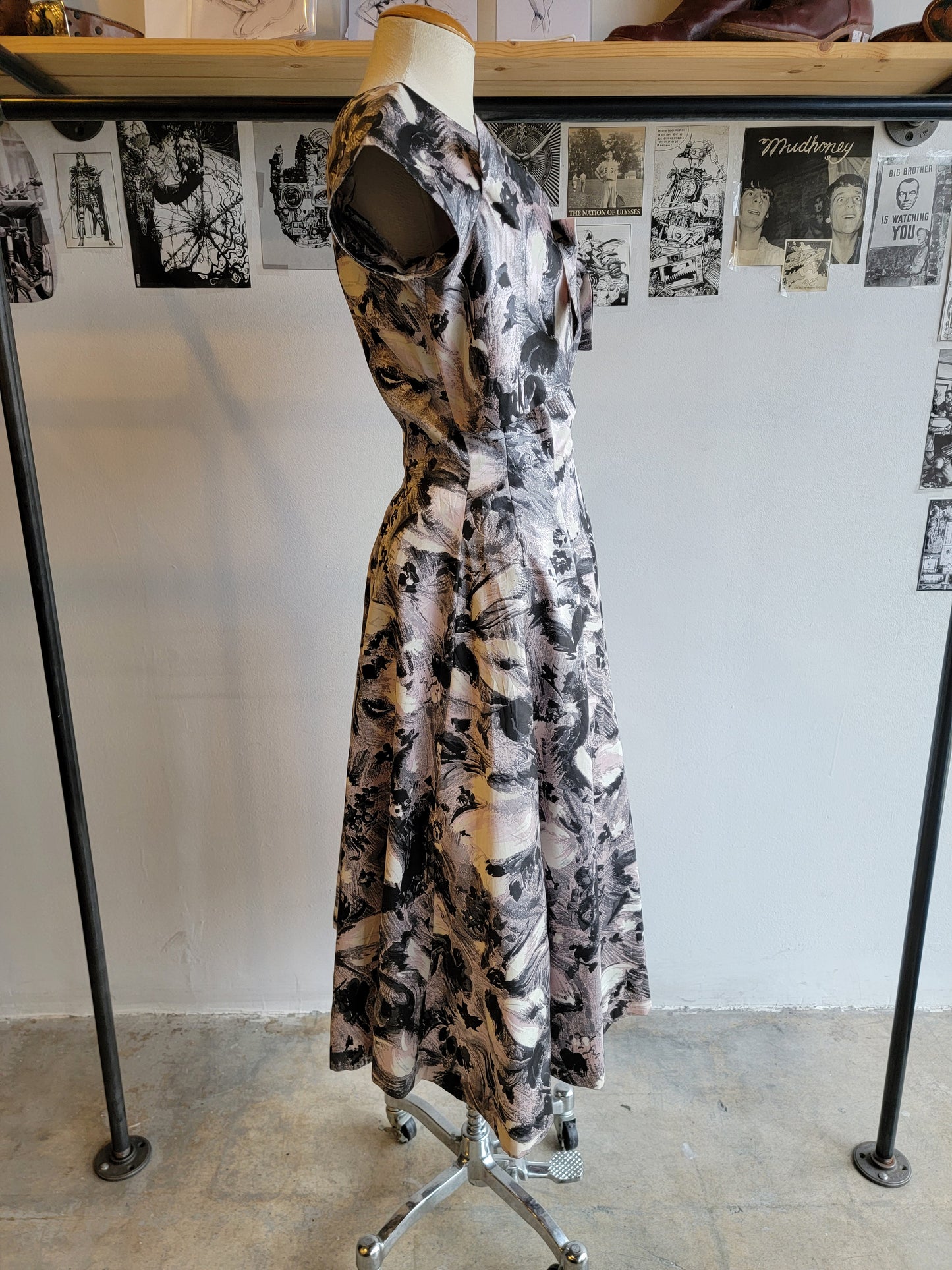 1950s Printed Satin Party Dress - Small