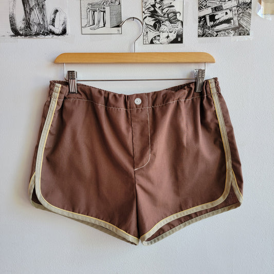 Jantzen Beach Shorts - Size 30-32