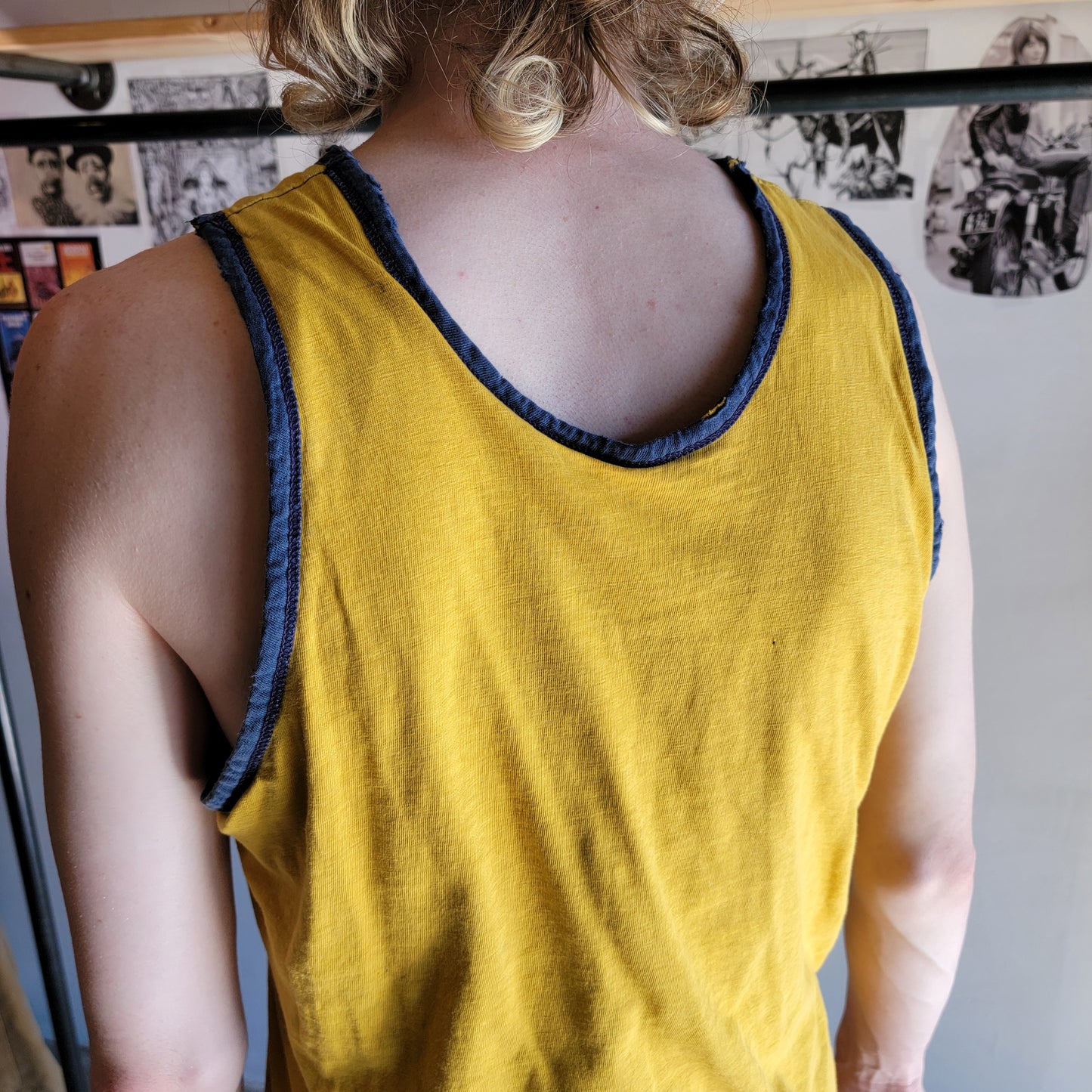 70s Distressed Champion Reversible Tank - M-L