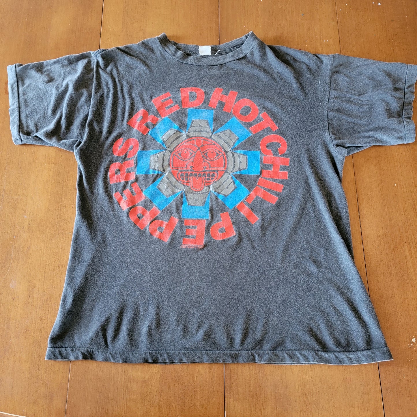 Vintage 1991 Red Hot Chili Peppers T-shirt